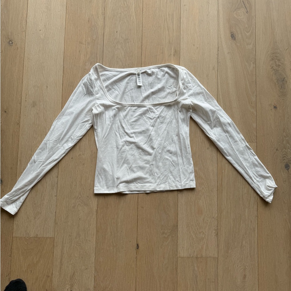 Sims Long Sleeve Scoop Neck Top